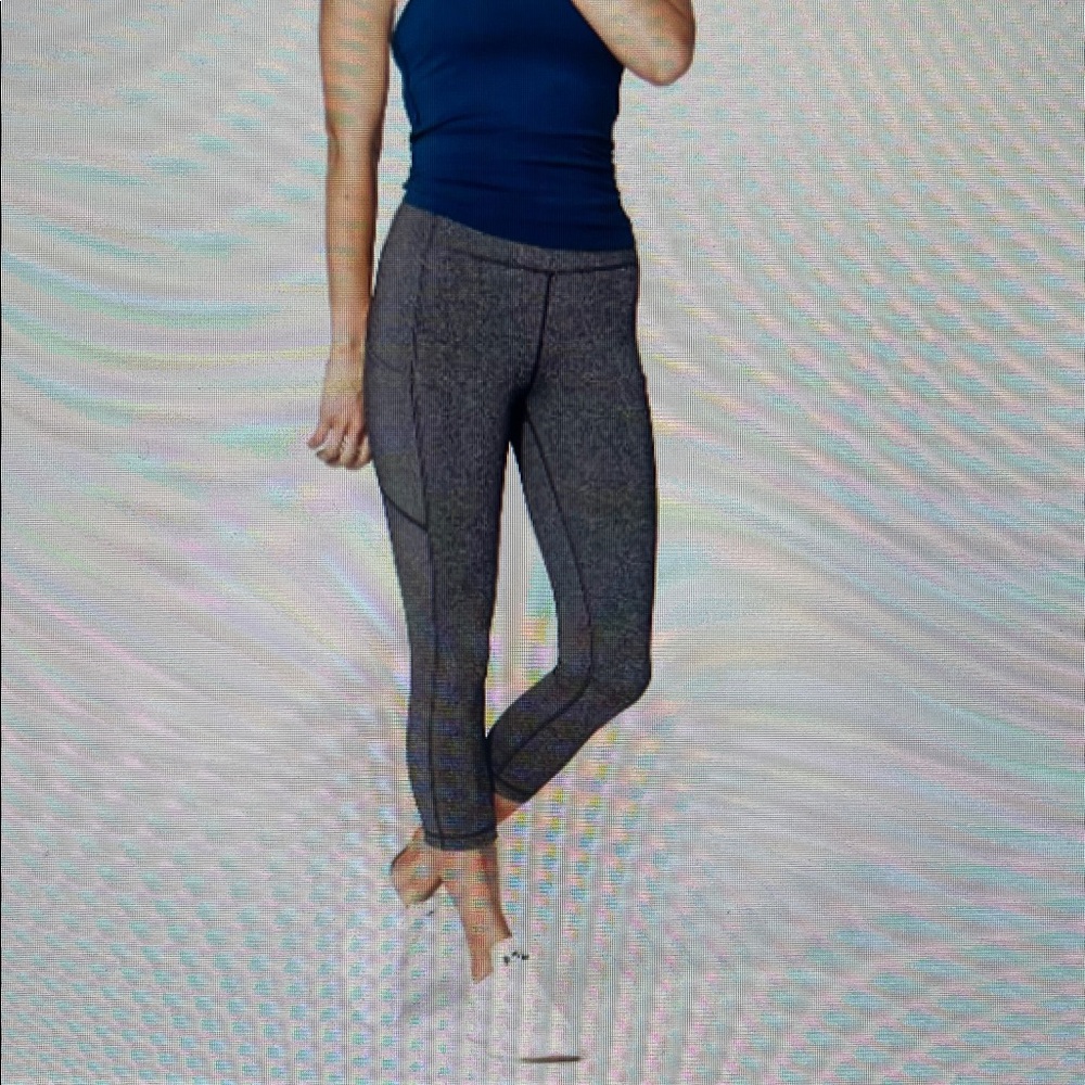 Lululemon Speed Up Crop (21”) Capris Heathered Black Athletic Yoga Wear